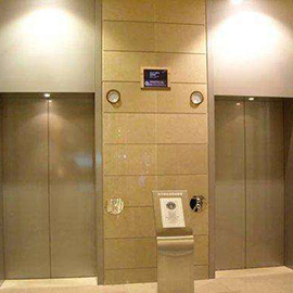 電梯故障自救法